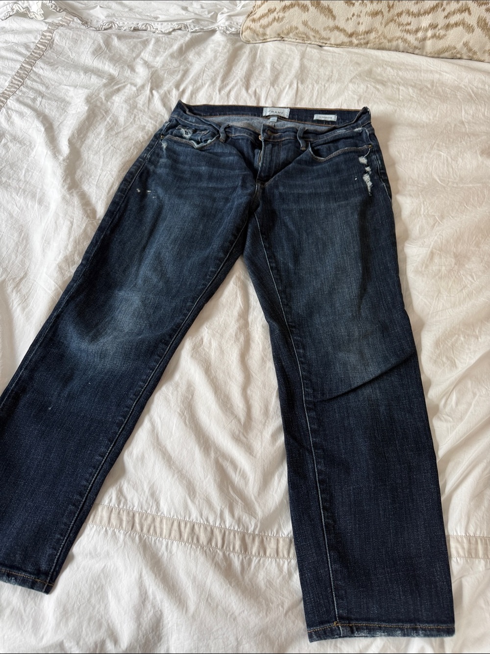 Frame Denim Straight Leg Jeans in Dark Blue Wash